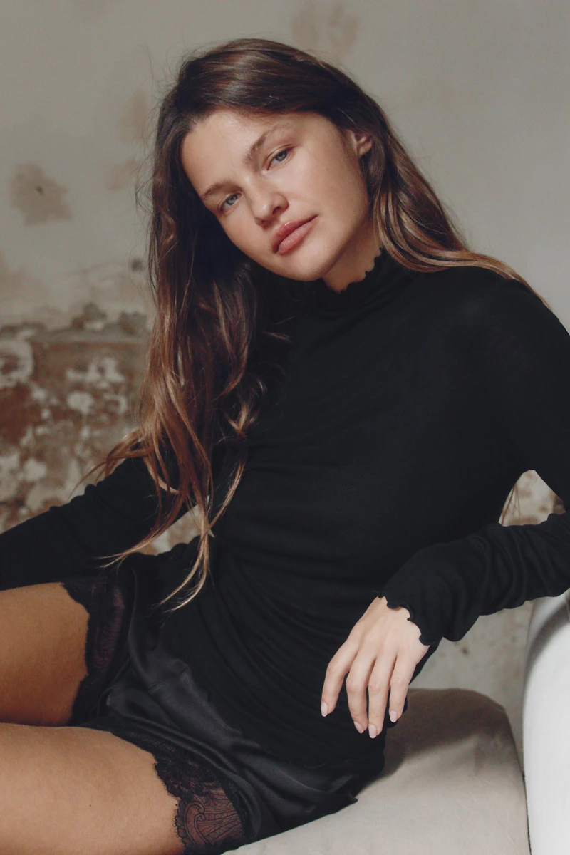 PLAIN T-SHIRT WITH LYOCELL