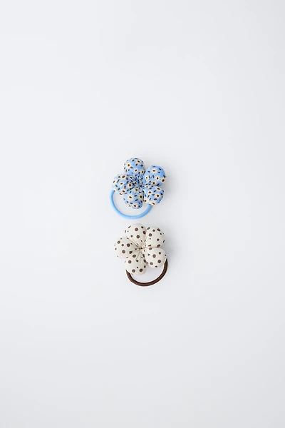 TWO-PACK OF PADDED FLOWER SCRUNCHIES