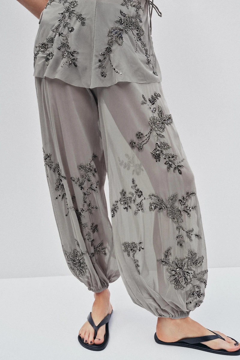 EMBROIDERED BLOOMER PANTS