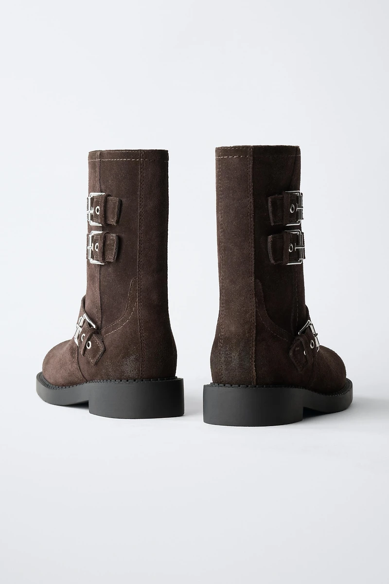 BUCKLED LEATHER BOOTS