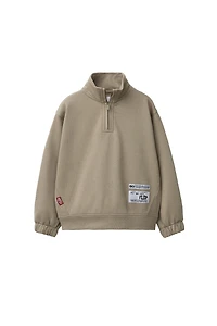 LABEL APPLIQUÉ SWEATSHIRT