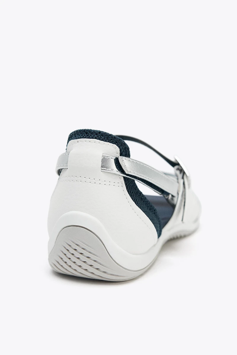 STRAPPY SPORTY SANDALS