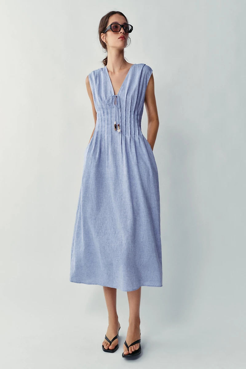 ROBE MI-LONGUE EN LIN À PLIS