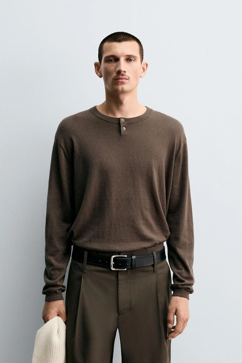 COTTON-CASHMERE BUTTON NECK SWEATER