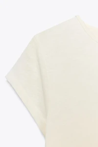 SHORT SLEEVE TEXTURED T-SHIRT