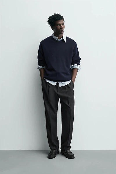 PLEATED REGULAR FIT PANTS