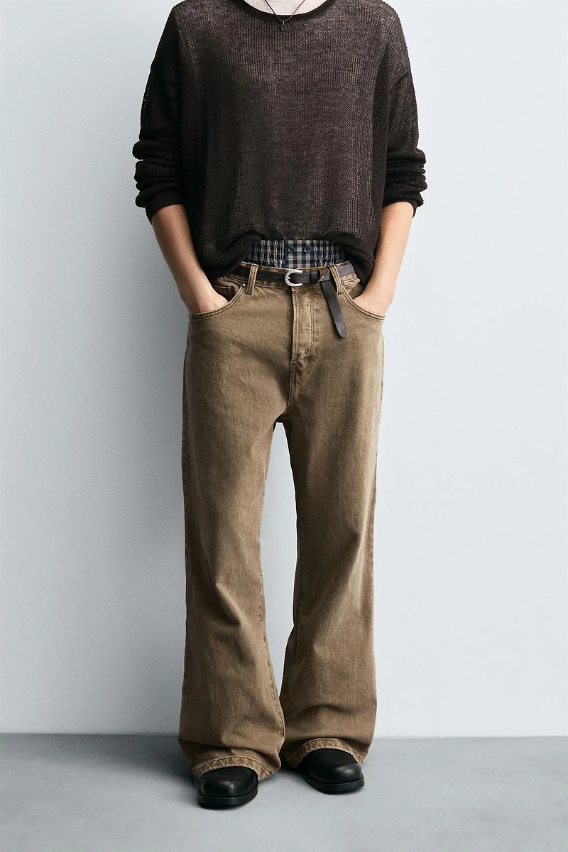 RELAXED FLARE FIT JEANS
