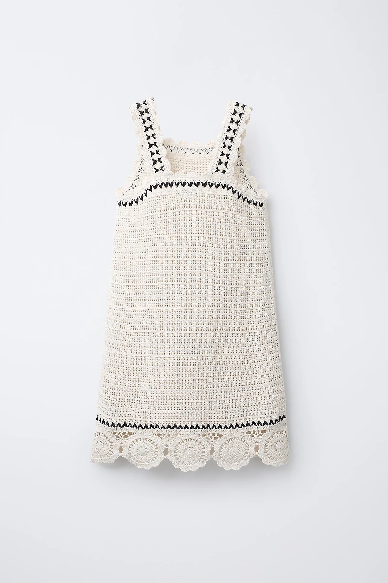 FLORAL KNIT DRESS