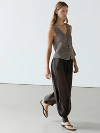 Cotton blend V-neck knit vest