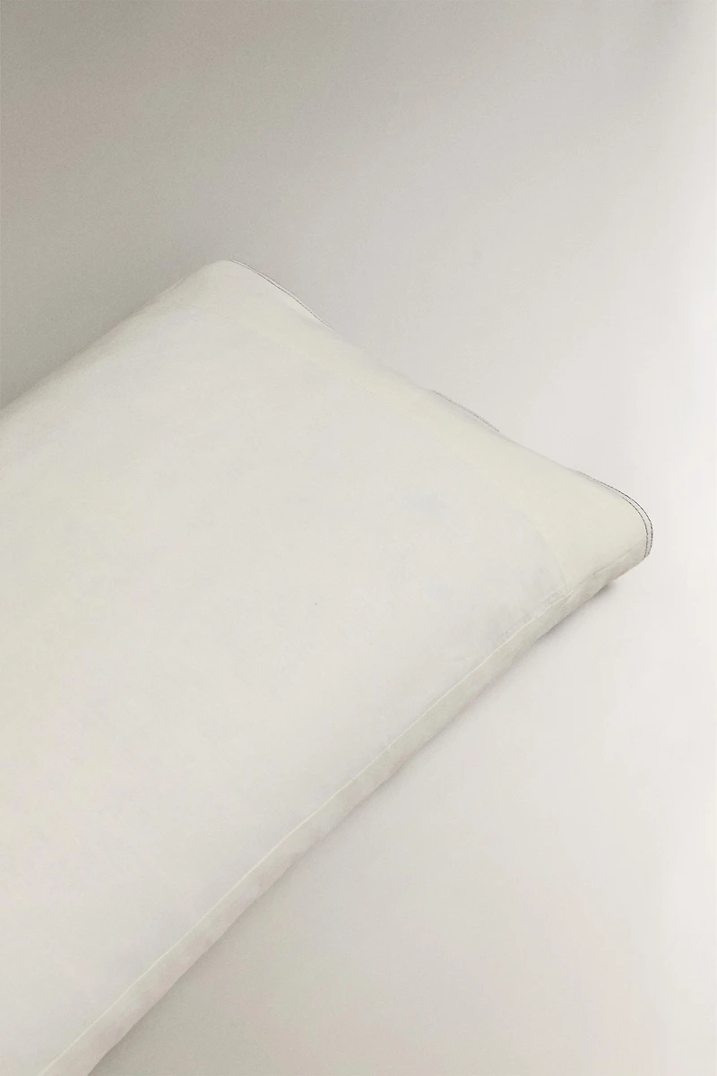 PILLOWCASE WITH BACKSTITCHING