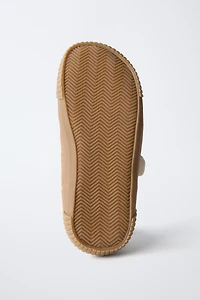 BAREFOOT SNEAKERS