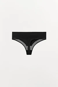 TANGA TAILLE LARGE AVEC POLYAMIDE