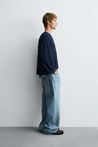 TEXTURED TEXT SWEATSHIRT