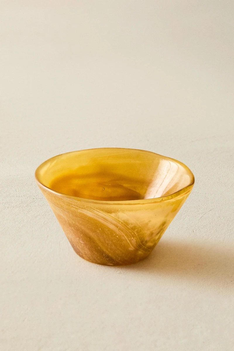 GLASS BOWL WITH CONTRAST