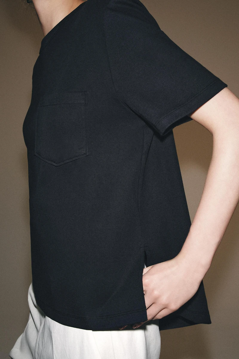T-SHIRT INTERLOCK À POCHE