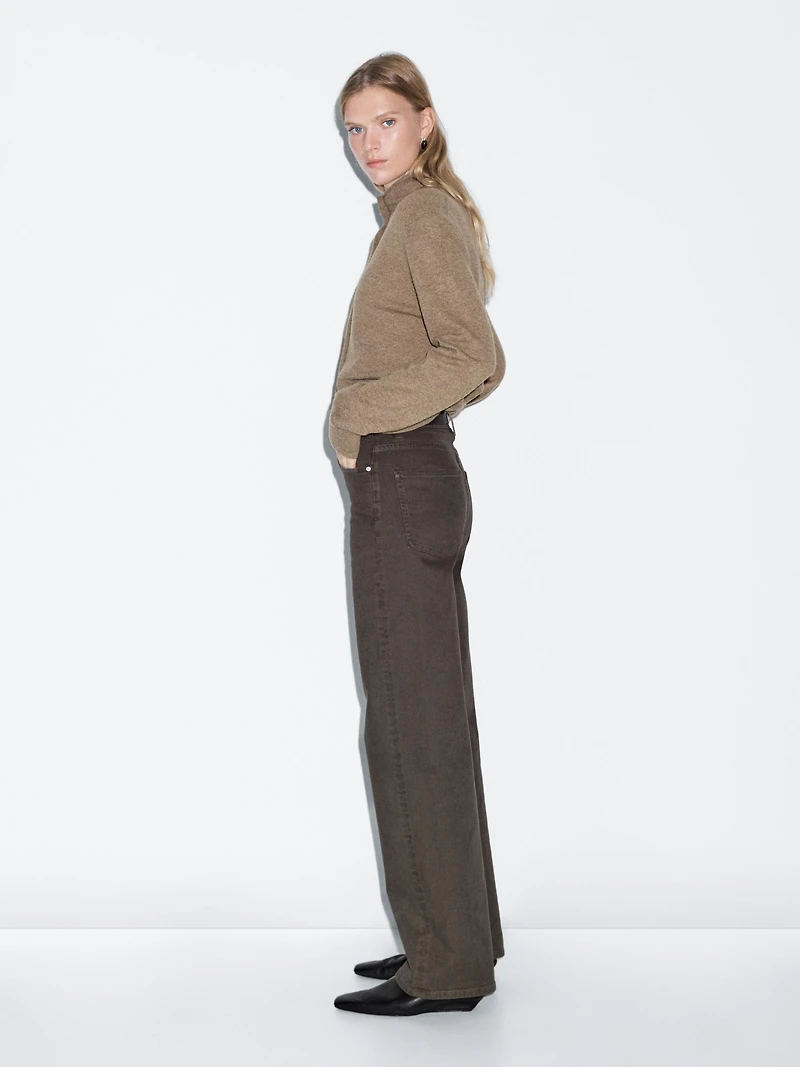 High-waist wide-leg jeans