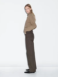 High-waist wide-leg jeans