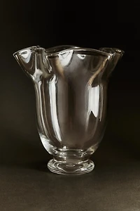 WAVY TRANSPARENT GLASS VASE