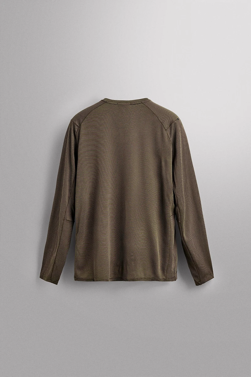 GRAVEL LONG SLEEVE TECHNICAL T-SHIRT