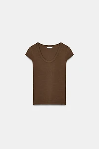 POT NECK T-SHIRT