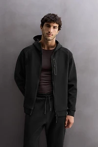 TECHNICAL ZIP-UP HOODIE