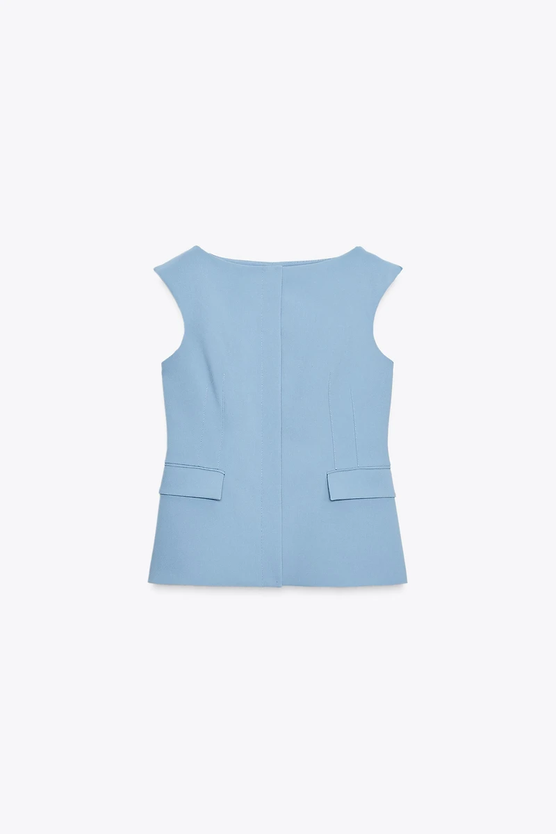 FITTED VEST
