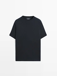 Textured knit short sleeve T-shirt
