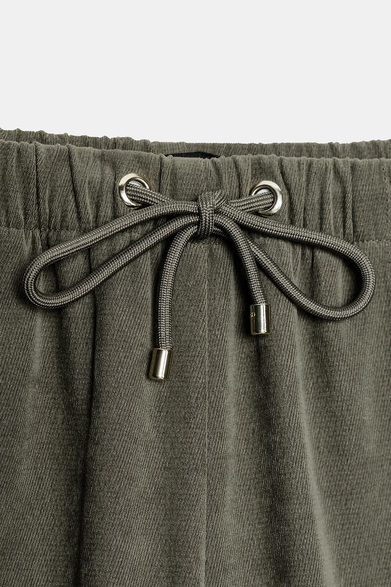 WIDE LEG ELASTIC WAIST PANTS