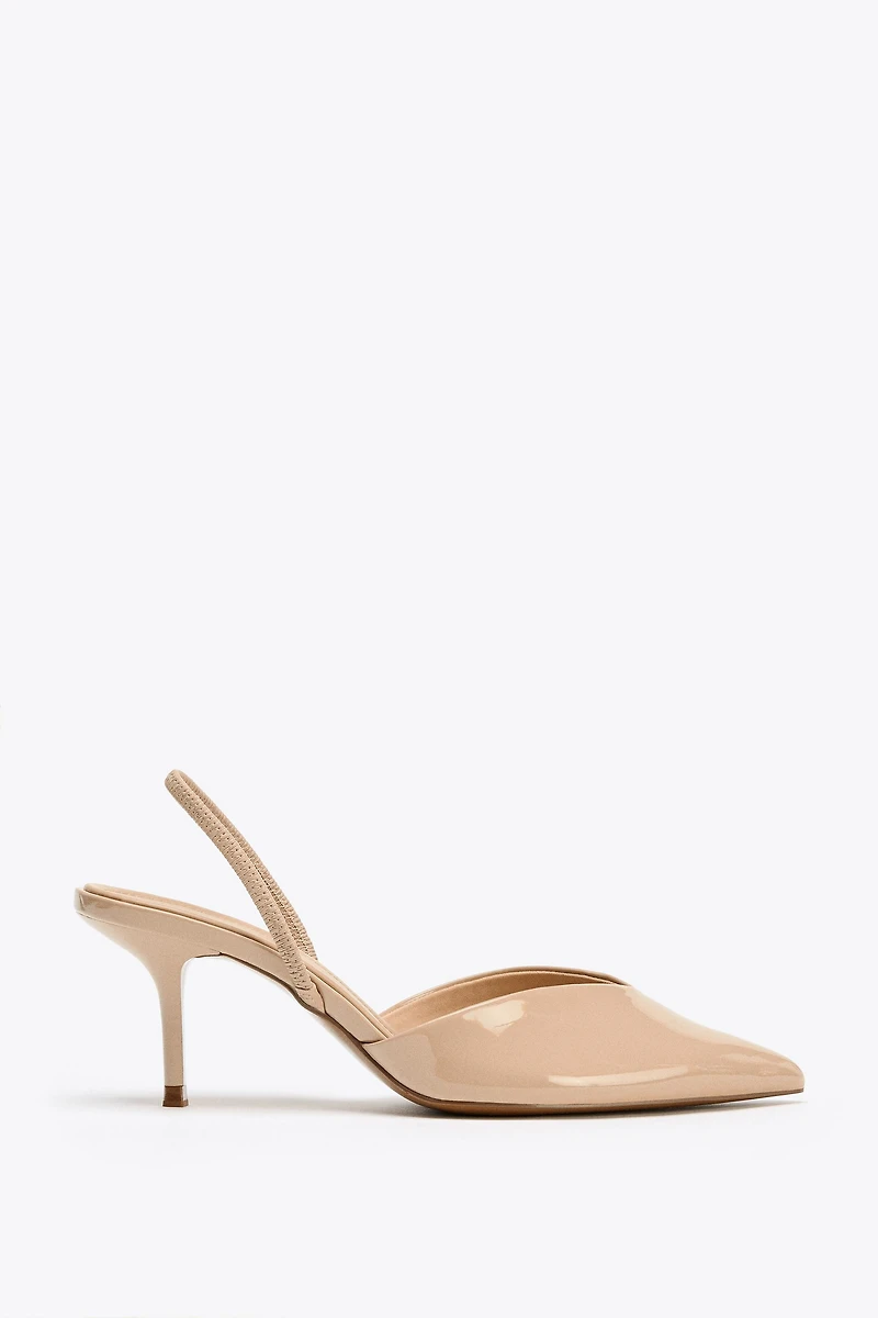 CHAUSSURES OUVERTES À L'ARRIÈRE EFFET VERNI