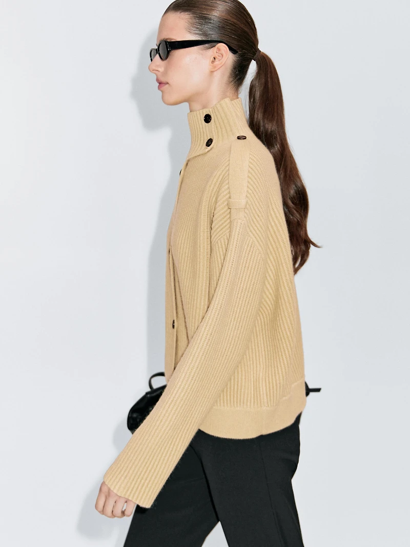 Cardigan en maille 100 % laine à col roulé
