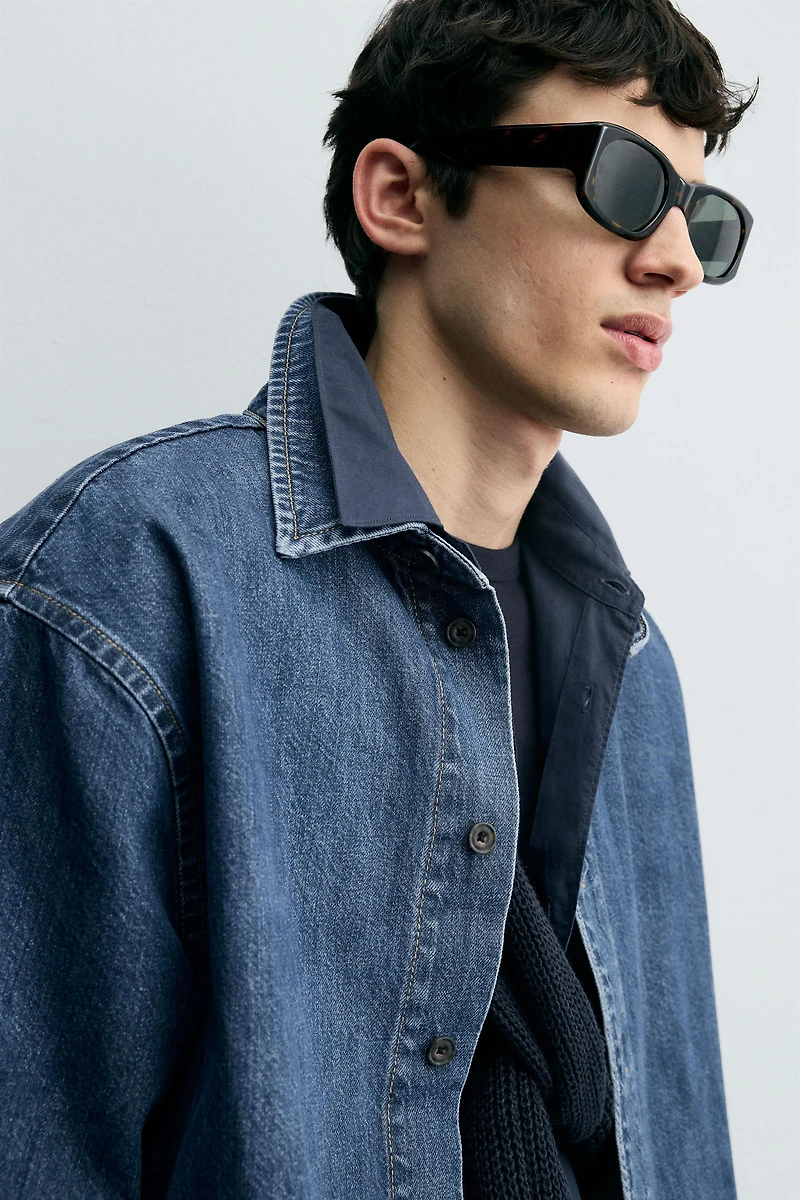 SHORT SLEEVE DENIM SHIRT
