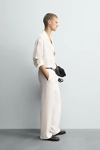 PANTALON COUPE DÉCONTRACTÉE PLIS
