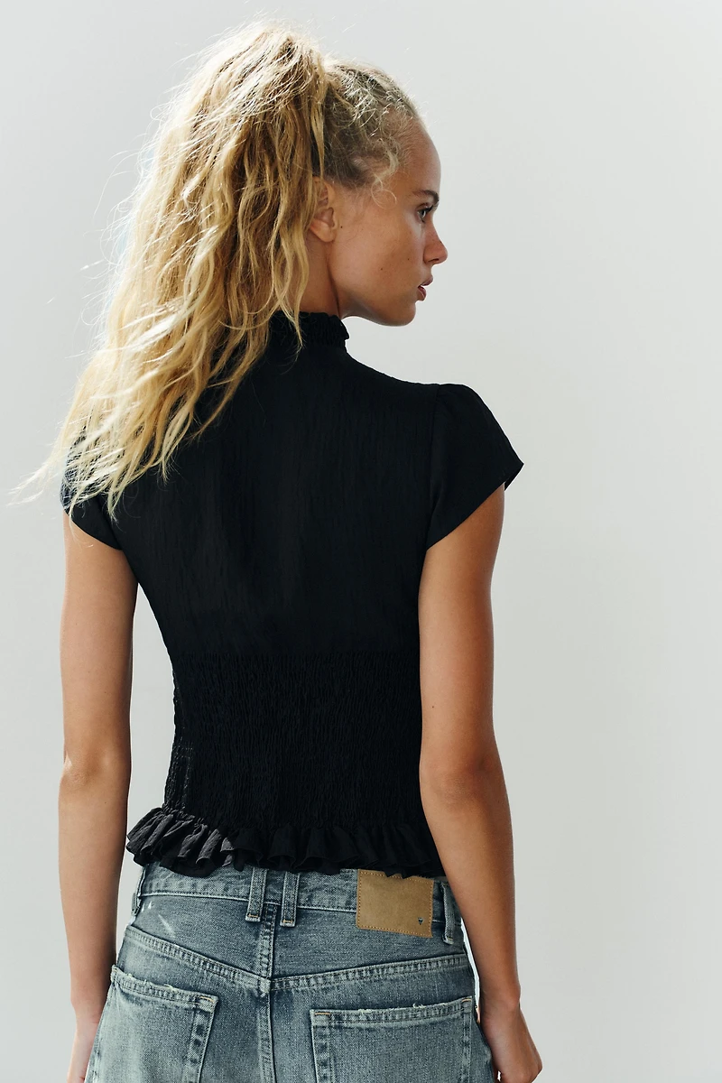 STRIPED HONEYCOMB RUFFLE SHIRT