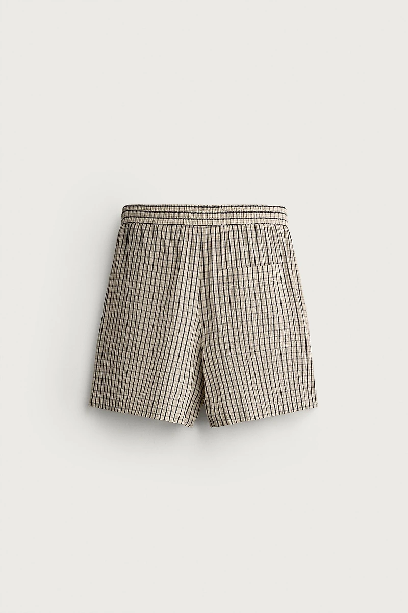 CHECKED RELAXED FIT SHORTS
