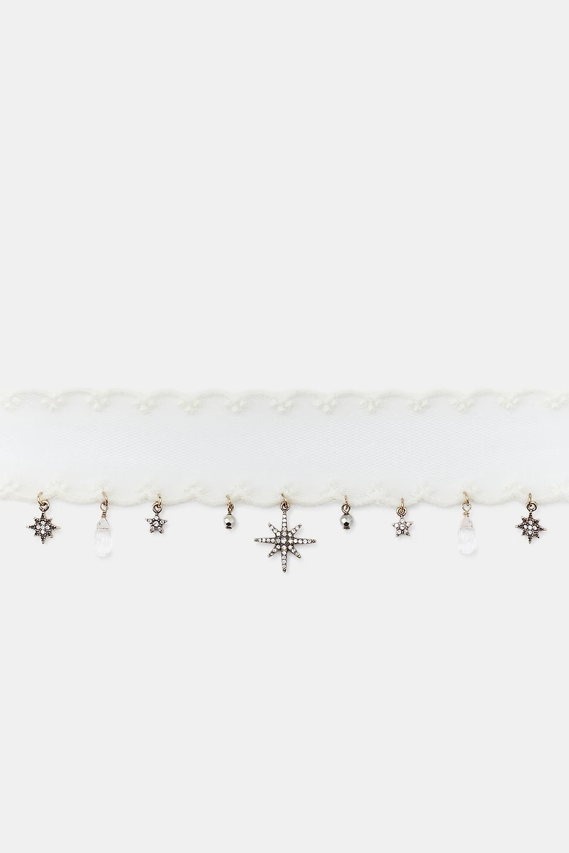 WOVEN CHARM CHOKER NECKLACE