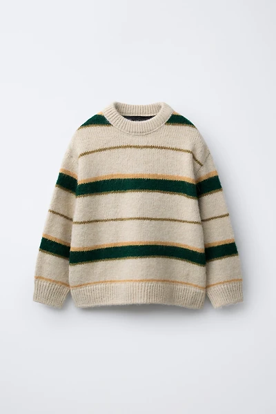 PULL EN MAILLE À RAYURES