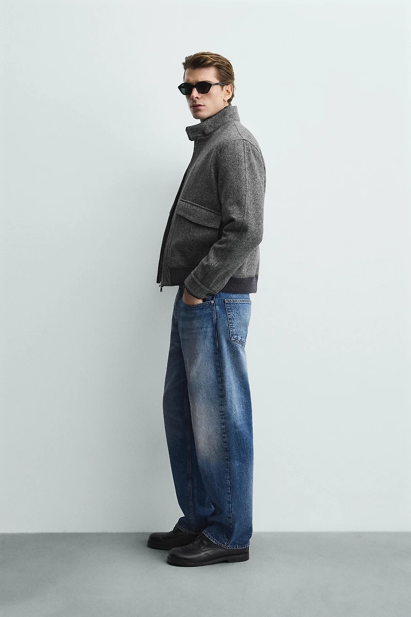 CONTRAST TEXTURED JACKET