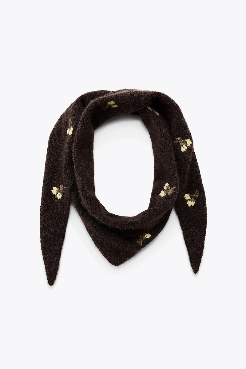 FLORAL EMBROIDERY KNIT BANDANA