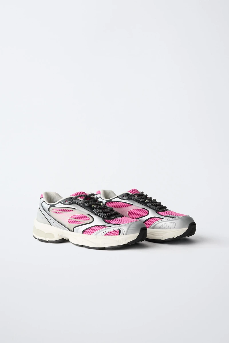 MESH SNEAKERS
