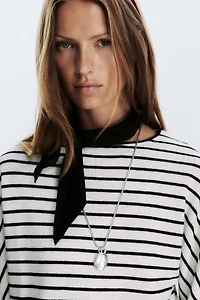BATWING SLEEVE STRIPED TOP