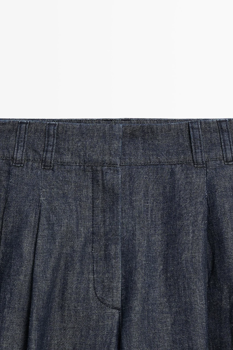 Balloon fit denim