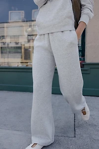PANTALON EN MOLLETON BASIQUE