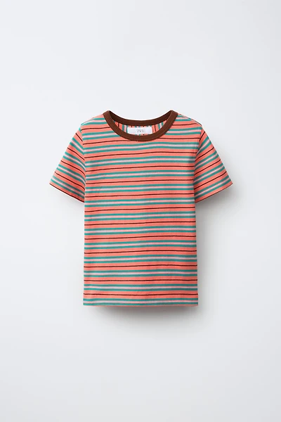 CONTRAST STRIPE T-SHIRT
