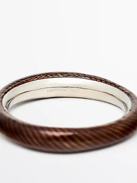 Textured enamelled bracelet