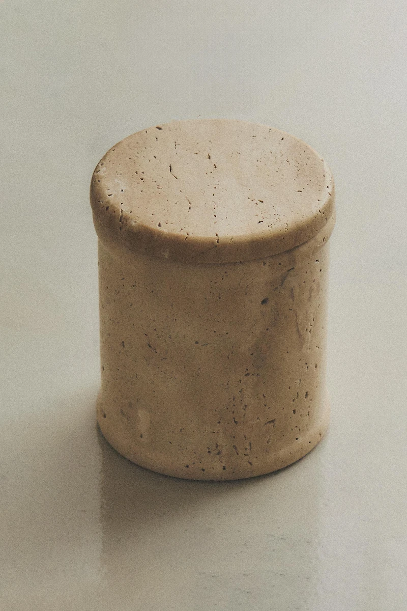 (200 G) OUD ÉCLAT SCENTED CANDLE