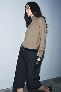 ZW COLLECTION PINSTRIPE LONG SHORTS