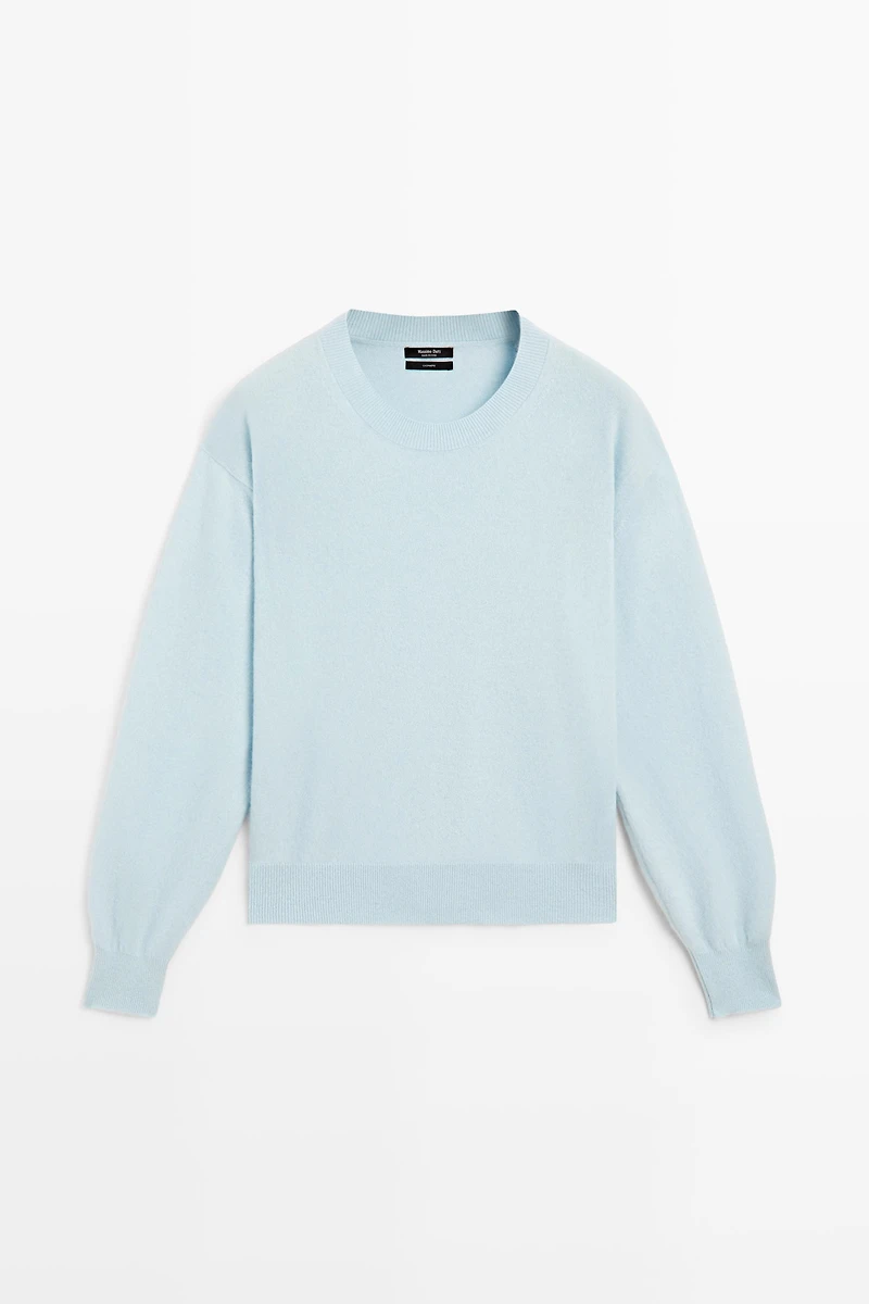 100% cashmere long sleeve sweater