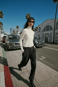 BELTED PLEATED PANTS