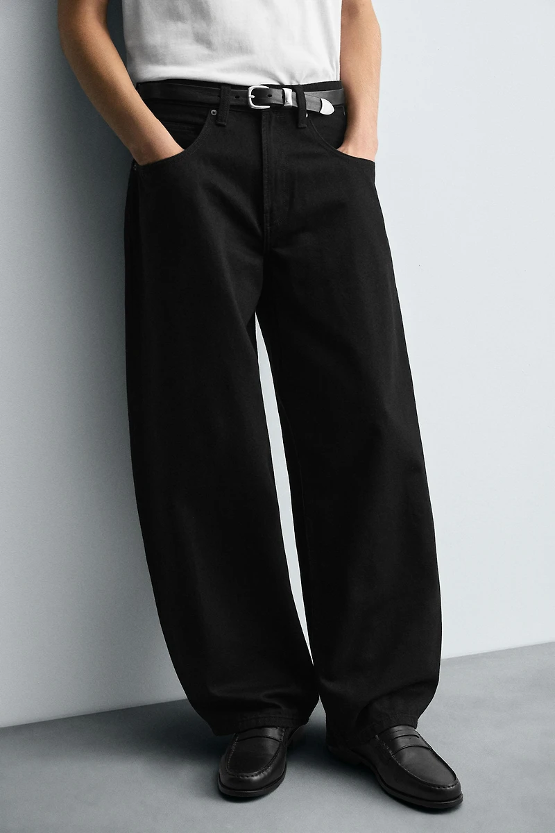 BALLOON FIT JEANS