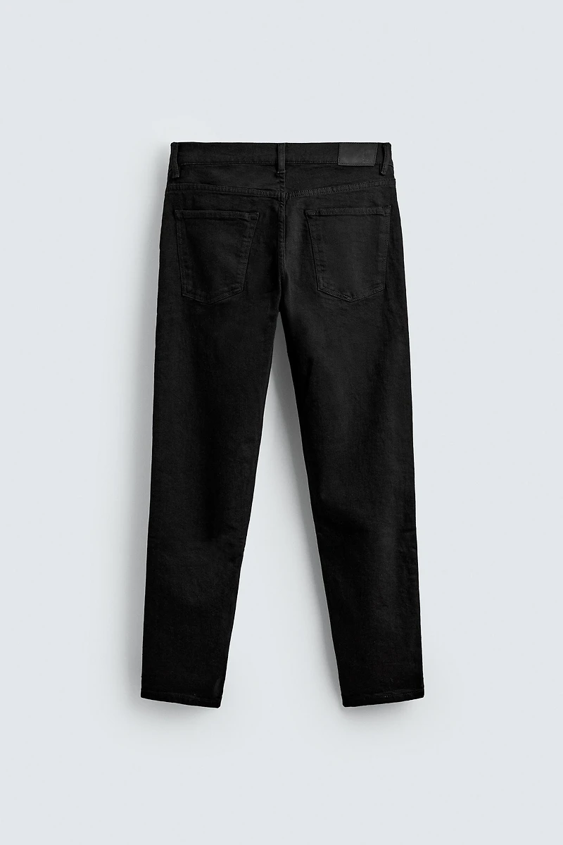 SLIM FIT JEANS